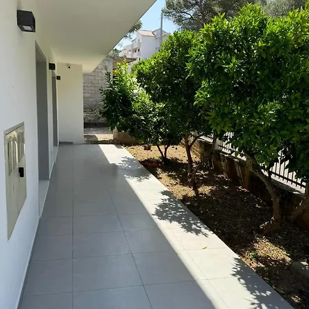 With Parking Space - 23948 Apartament Trogir